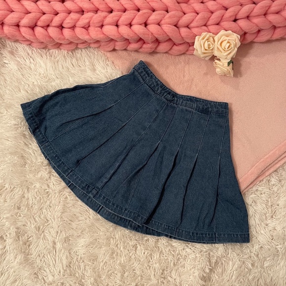 Forever 21 Dresses & Skirts - Forever 21 Denim Skirt